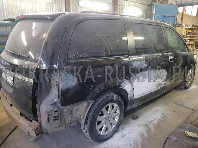Покраска автомобиля Chrysler Voyager V