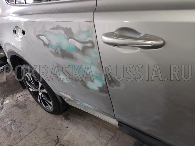 Покраска автомобиля Toyota RAV4